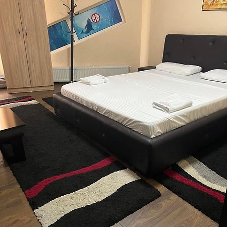 Hotelwhite Gjilan Exterior photo